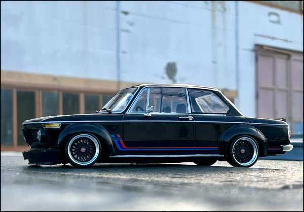 1:18 BMW 2002 Turbo Black 1973 DieCast Tuning-Modell = OVP